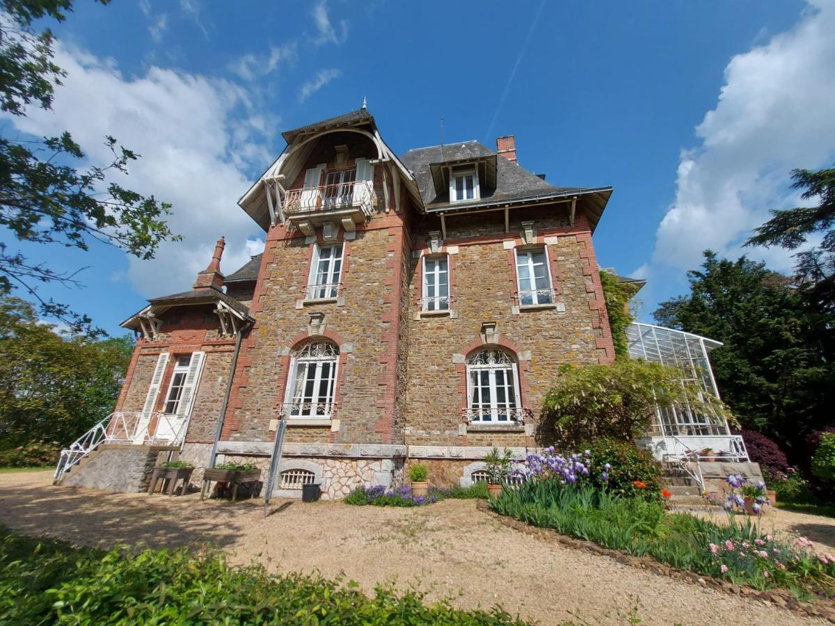 Le Manoir Des Rochers